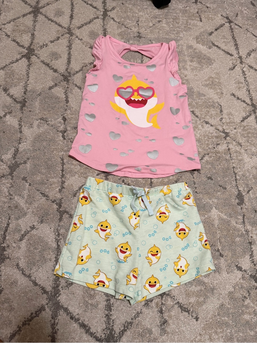 Pink & Yellow Baby Shark Girls' Pajama Set